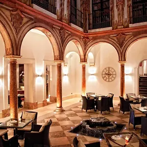 Отель Eurostars Patios De, Кордова